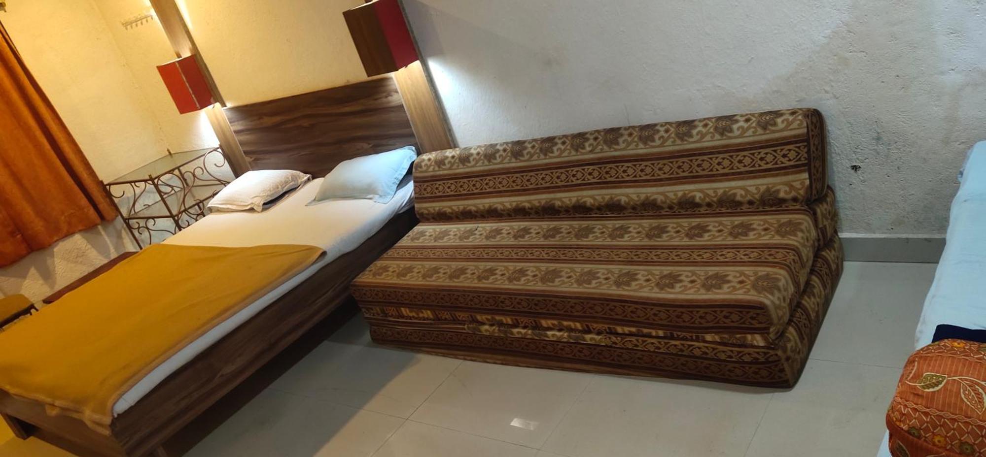 Hotel Hilltone- Matheran Luaran gambar